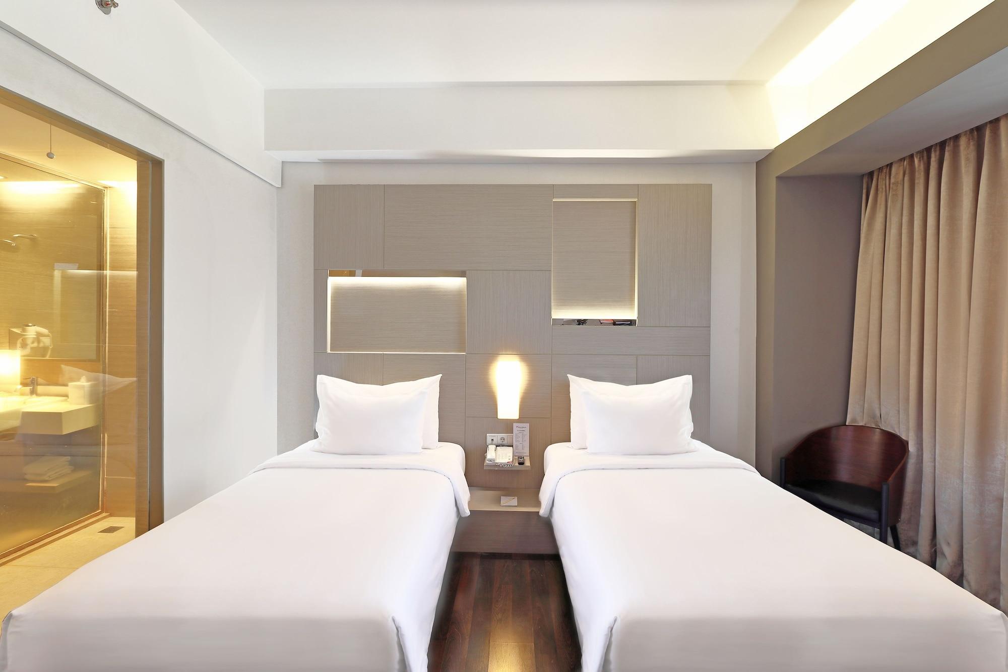 Swiss-Belhotel Cirebon Zewnętrze zdjęcie