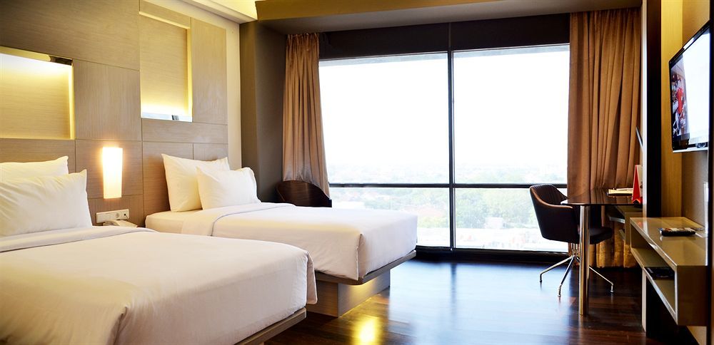 Swiss-Belhotel Cirebon Zewnętrze zdjęcie